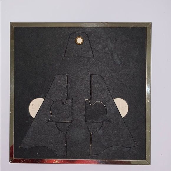 Sweet Vtg Christmas angel skating tile plaque - Picture 5 of 5